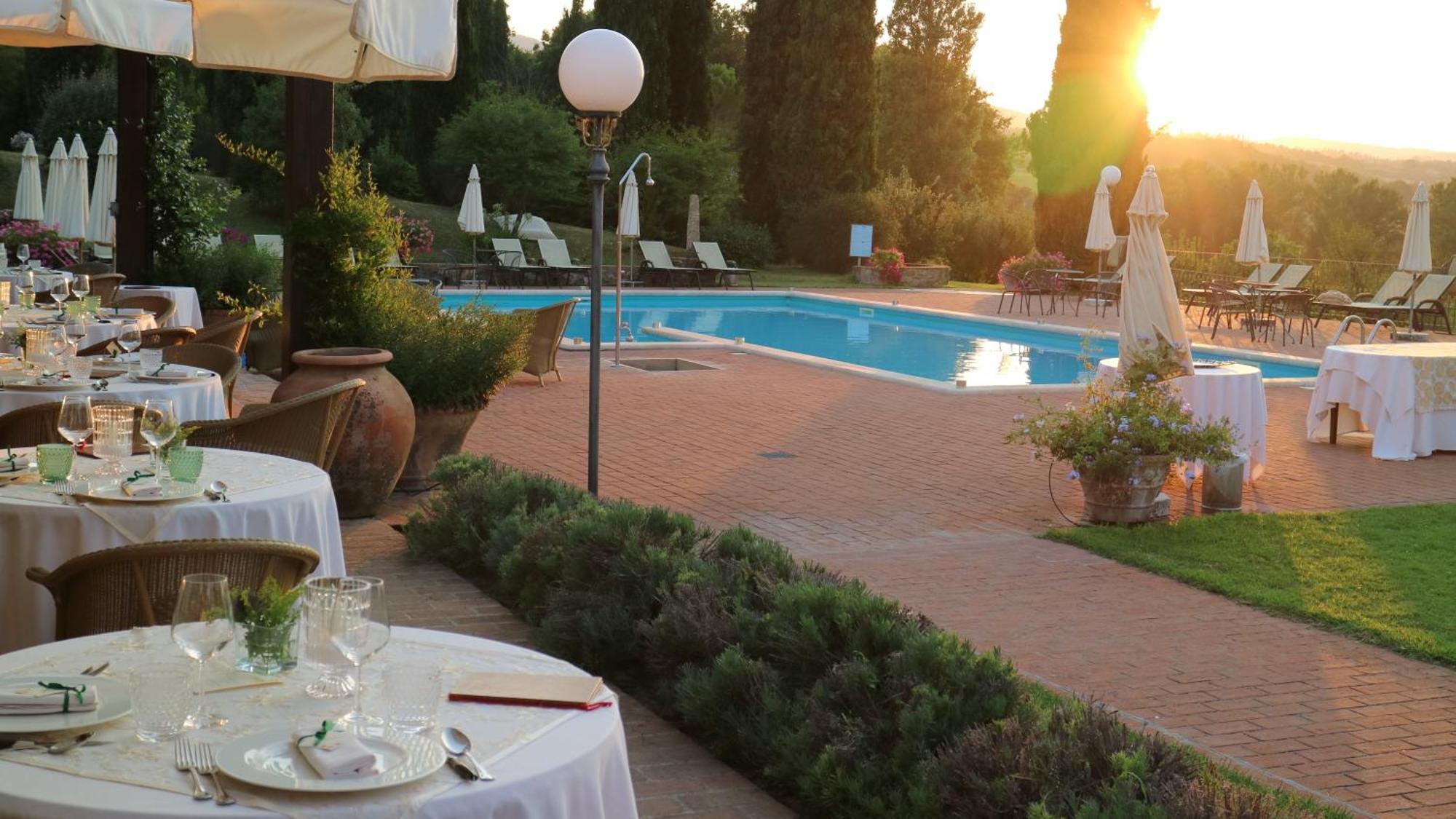 Agriturismo La Sovana Сартеано Екстериор снимка
