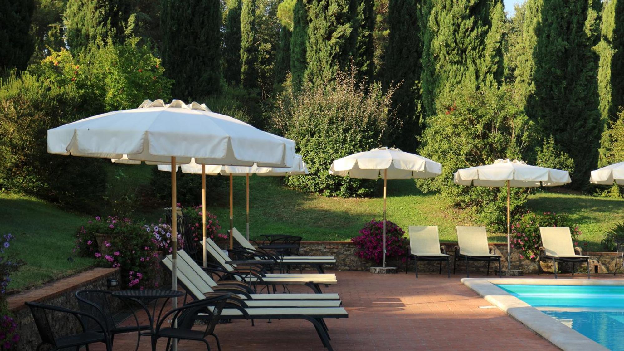 Agriturismo La Sovana Сартеано Екстериор снимка
