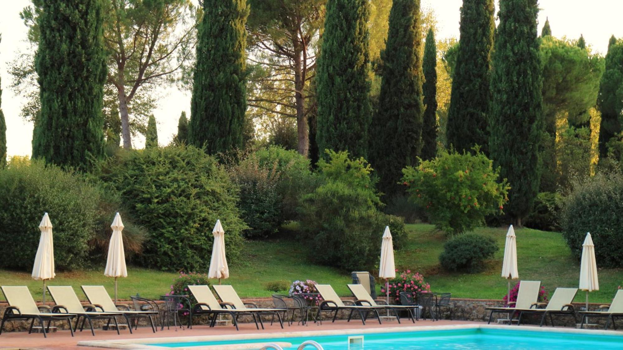 Agriturismo La Sovana Сартеано Екстериор снимка