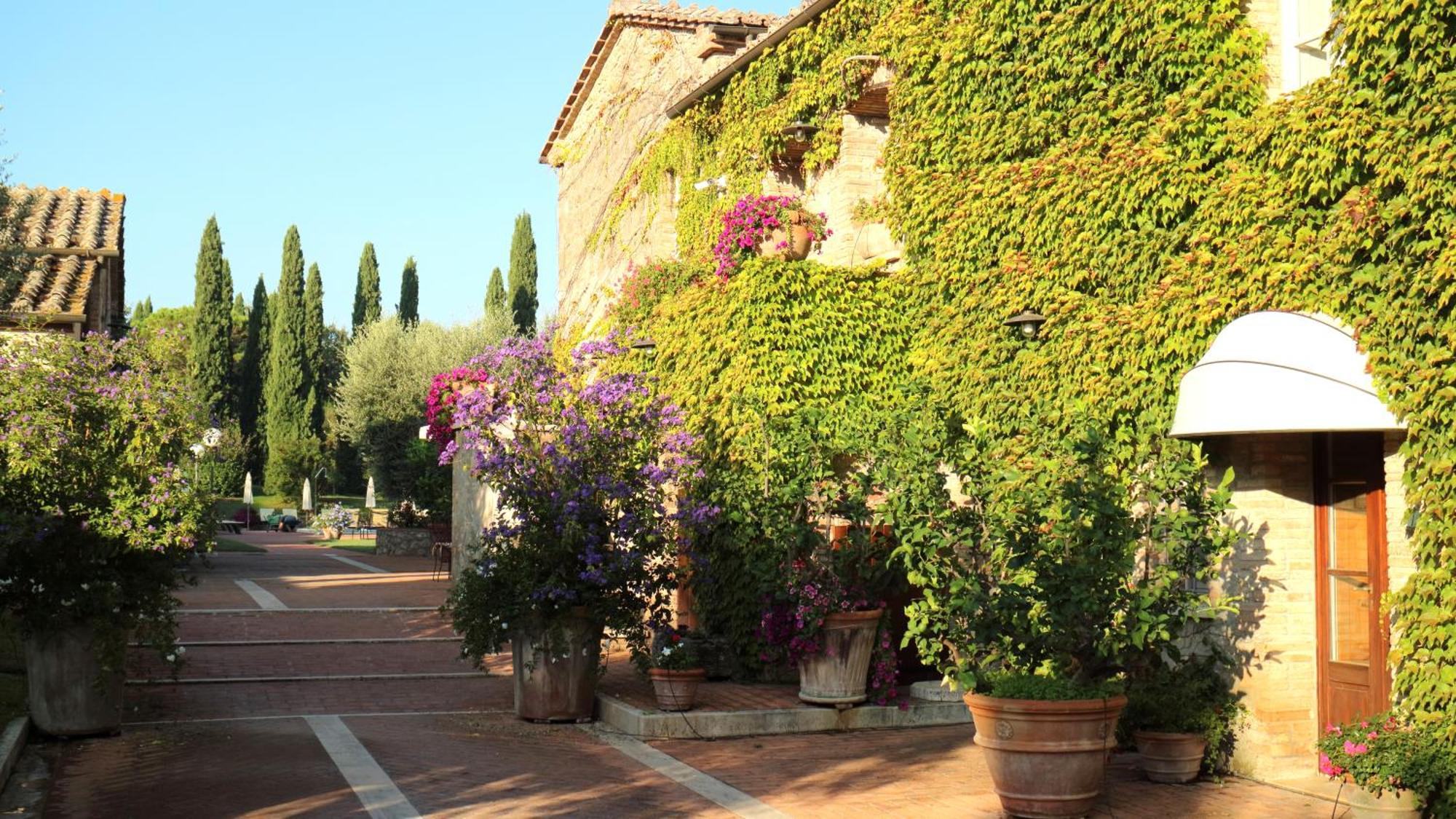 Agriturismo La Sovana Сартеано Екстериор снимка